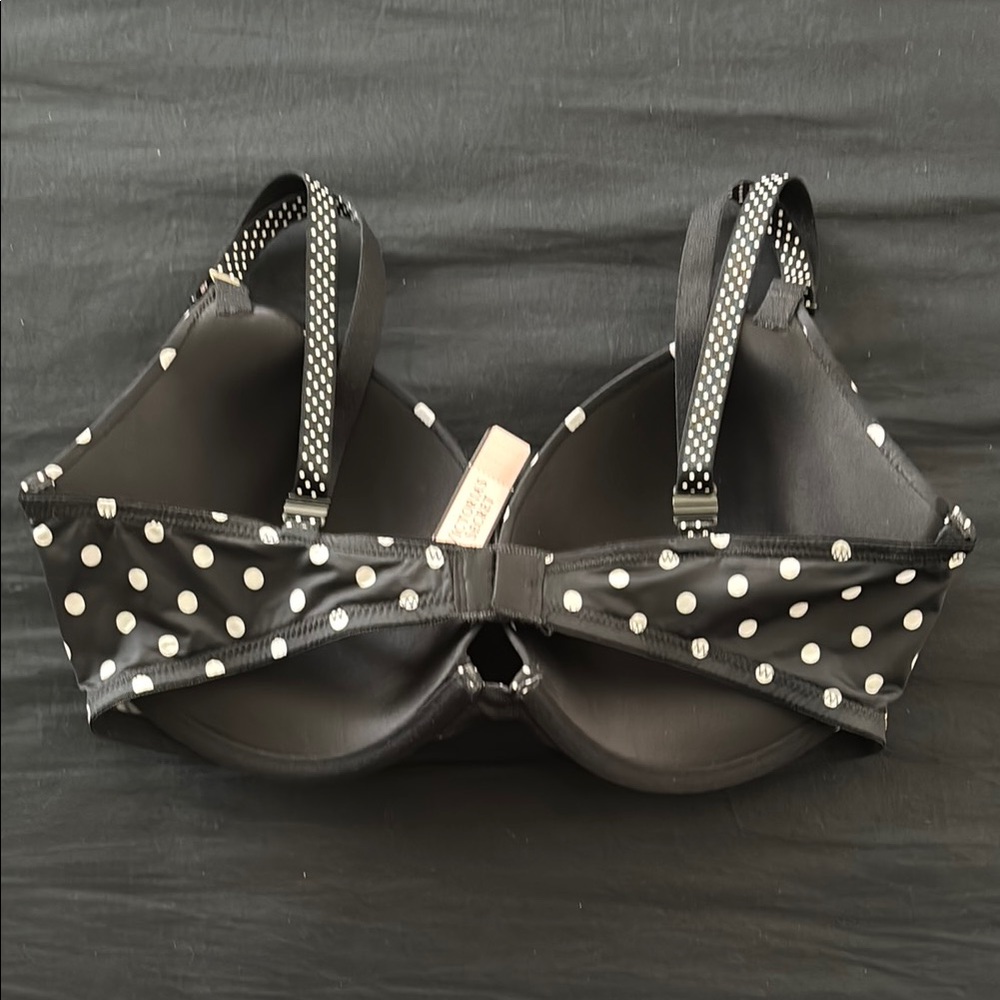 Victoria’s Secret NWT Polka Dot Black and White Bra 34D - Picture 2 of 9